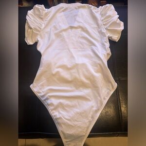 Women’s bodysuit size small